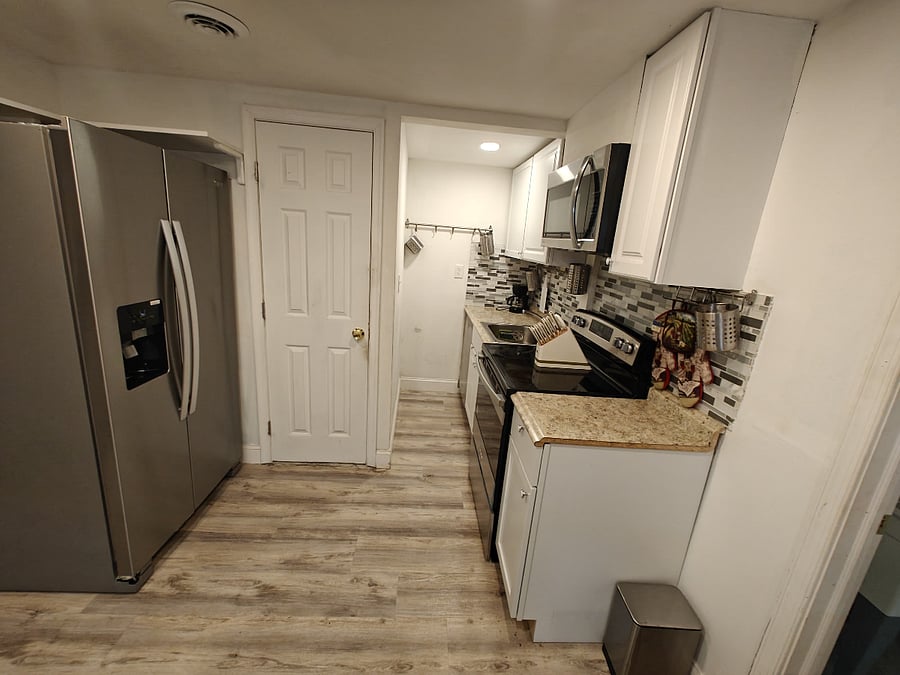 Furnished Finder property 885157_2 photo 7