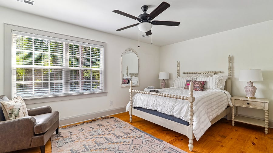 Master Bedroom, Queen bed with massive walk in closet and en suite bath