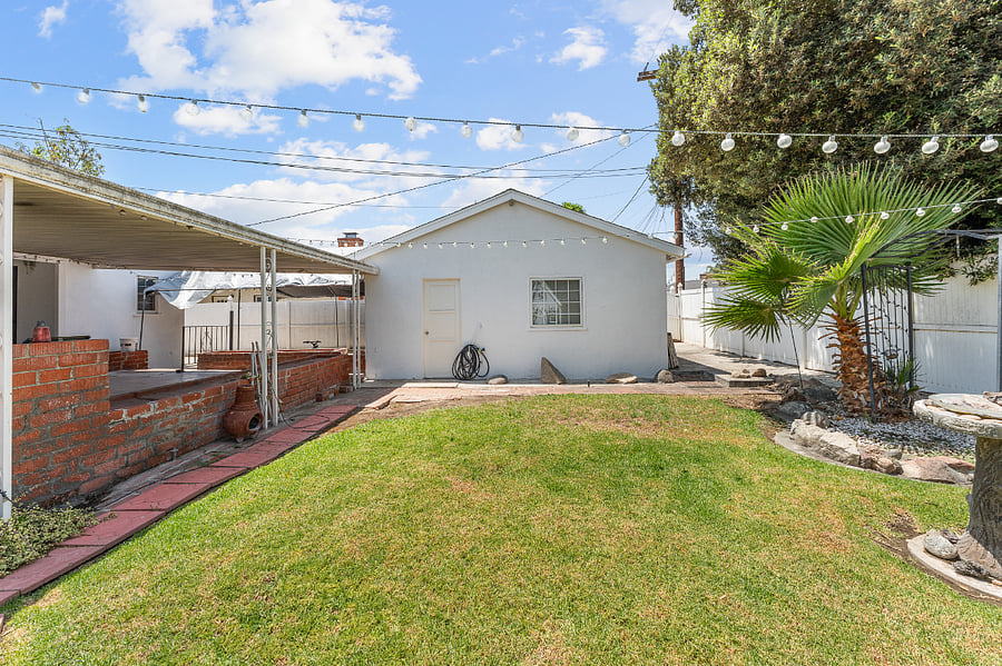Furnished Finder property 885168_1 photo 27