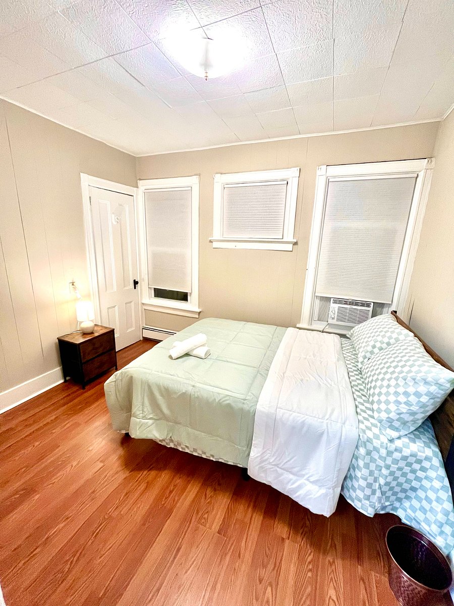 Furnished Finder property 885170_1 photo 3