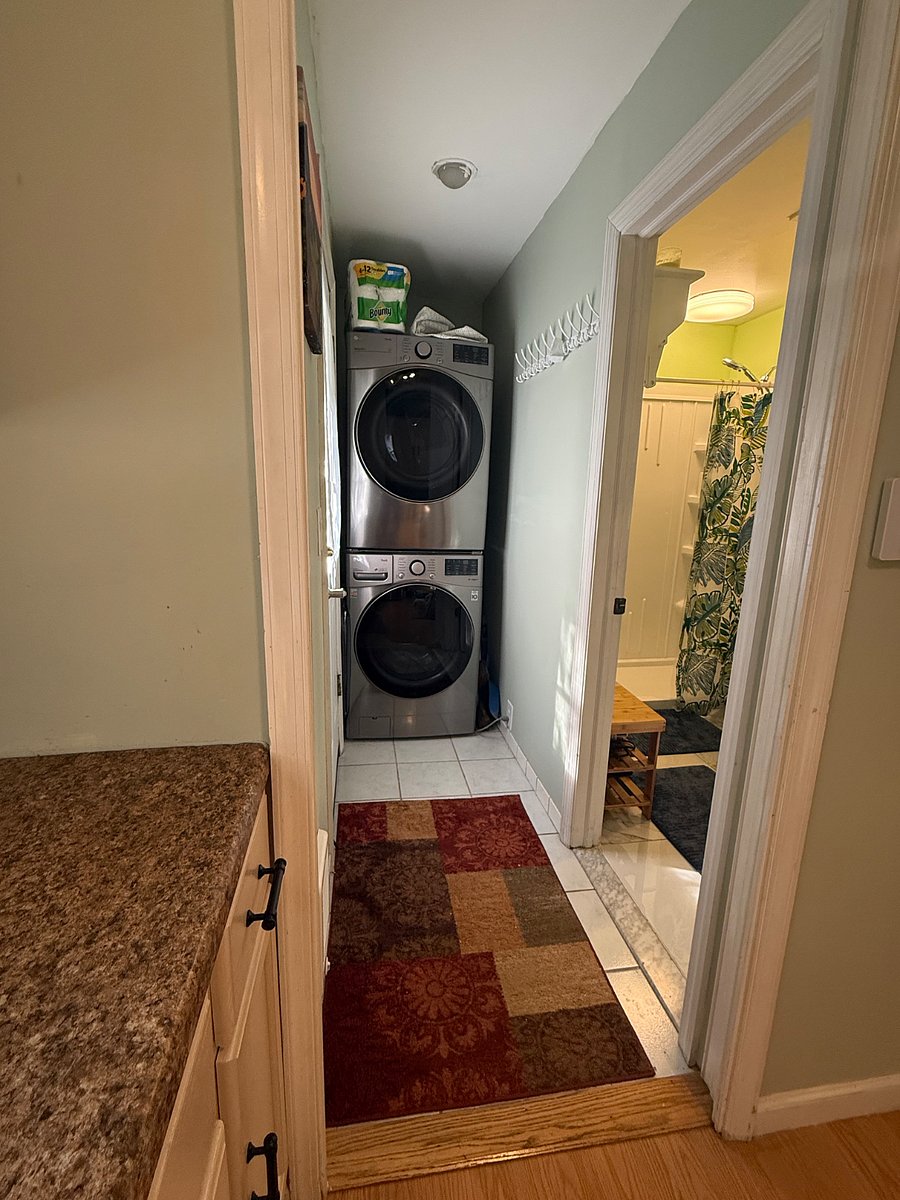 Furnished Finder property 885174_1 photo 11