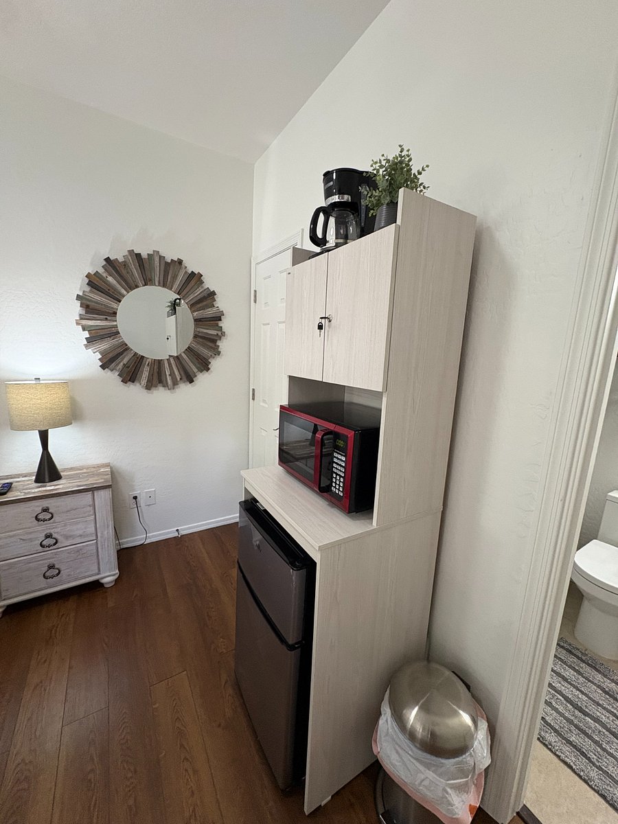 Furnished Finder property 885180_1 photo 7