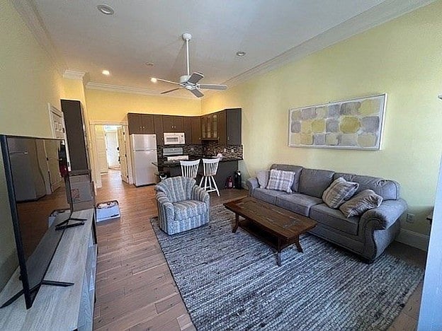 Furnished Finder property 885205_1 photo 4