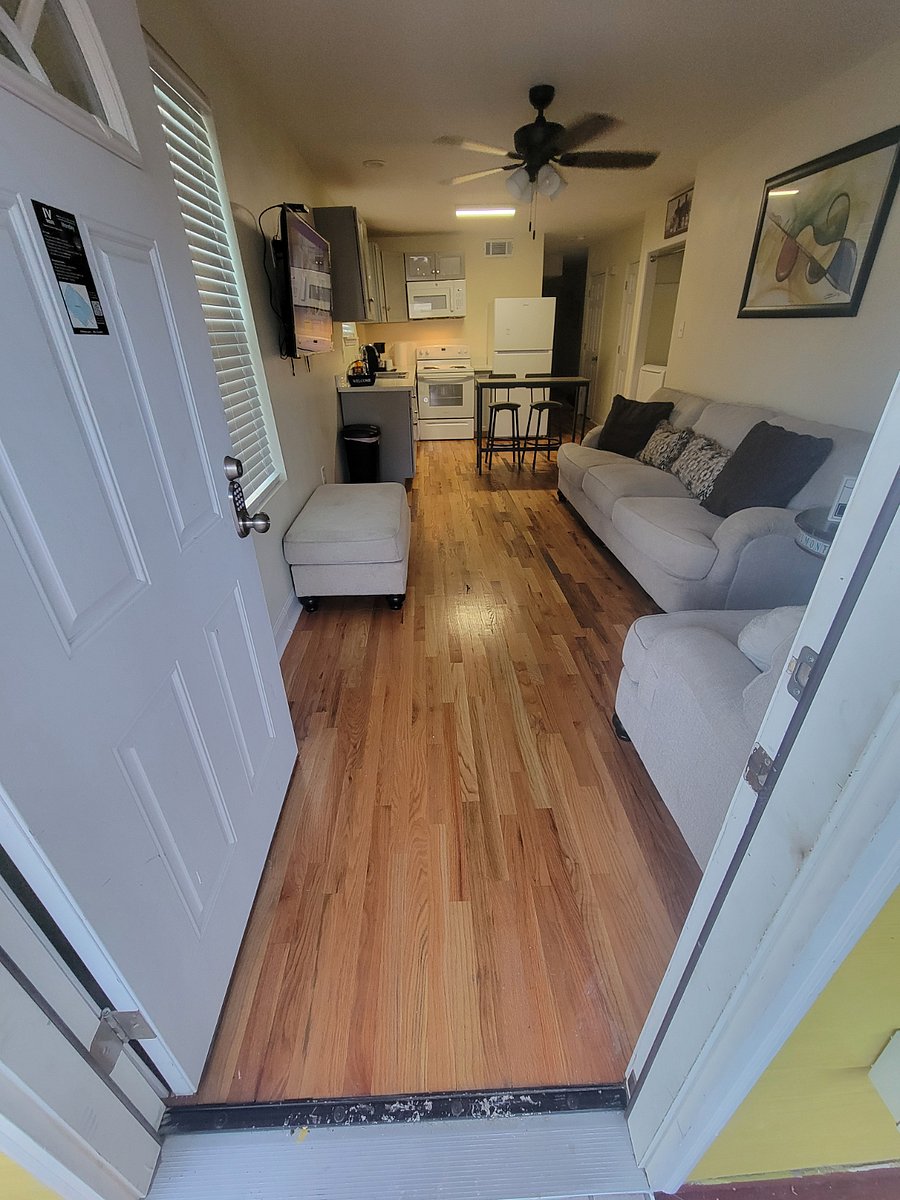 Furnished Finder property 885215_1 photo 3