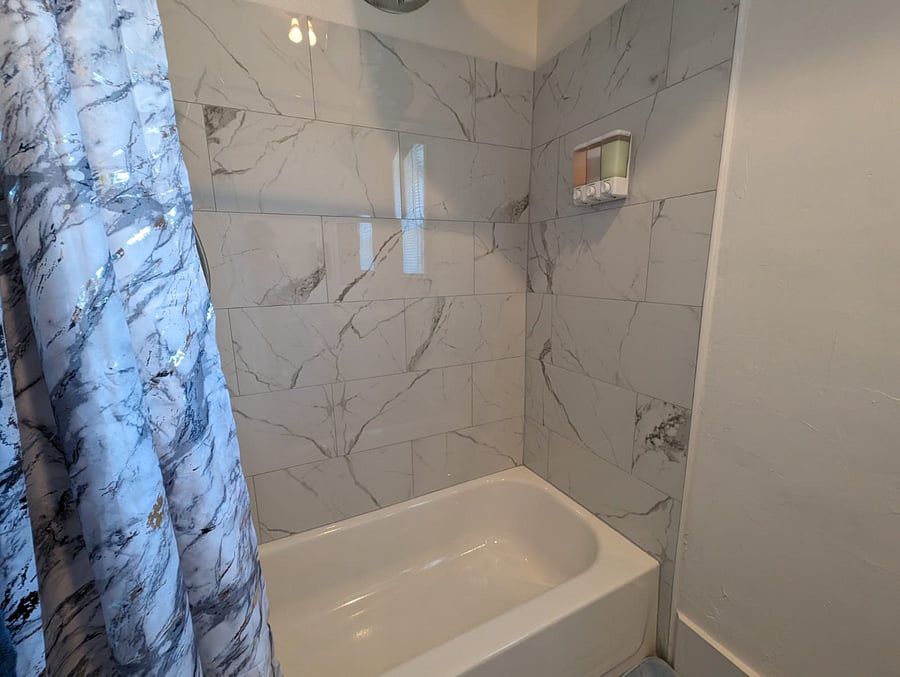 Bathtub