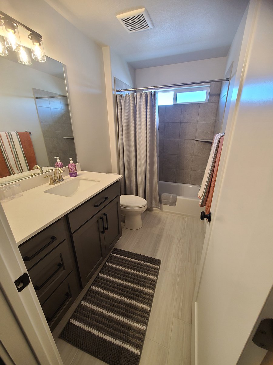Furnished Finder property 885273_1 photo 3
