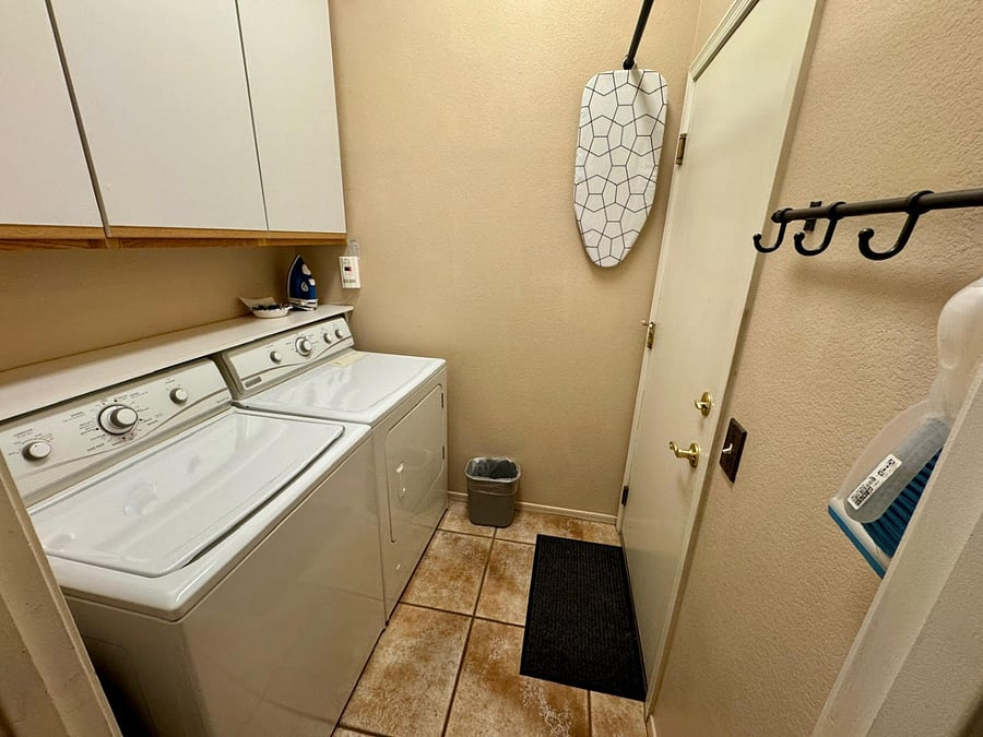 Furnished Finder property 885289_1 photo 17