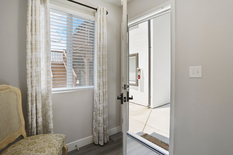 Furnished Finder property 885297_1 photo 10