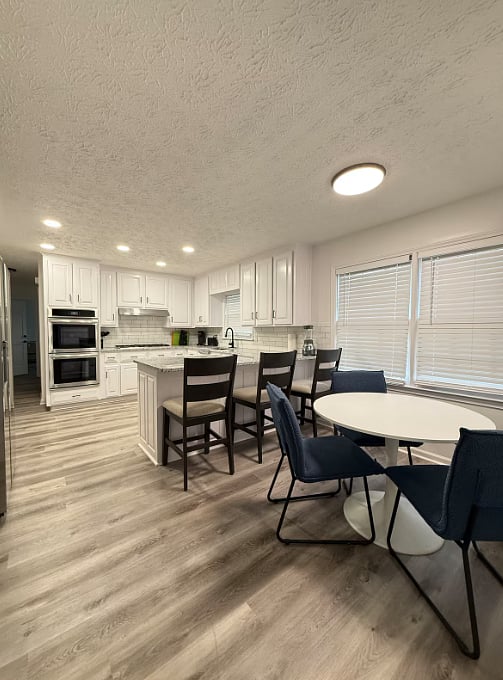 Furnished Finder property 885303_1 photo 6