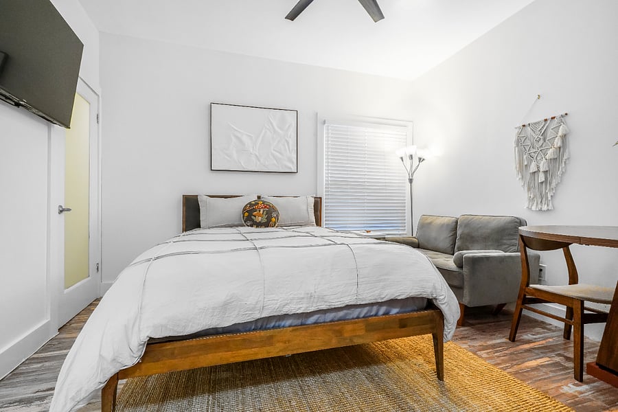 Furnished Finder property 885306_1 photo 10
