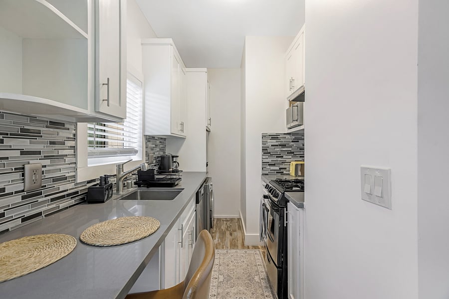 Furnished Finder property 885306_8 photo 10