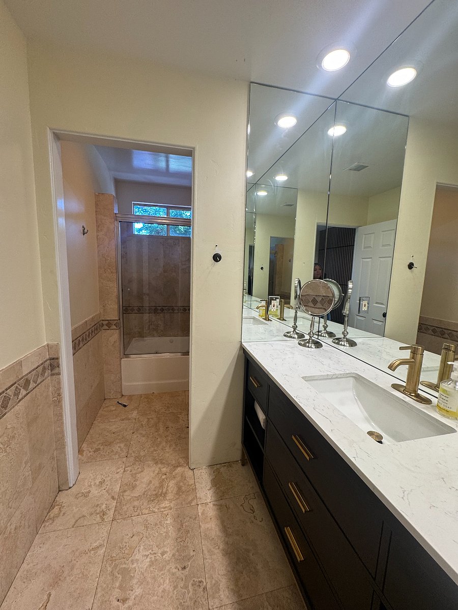 Furnished Finder property 885308_1 photo 1