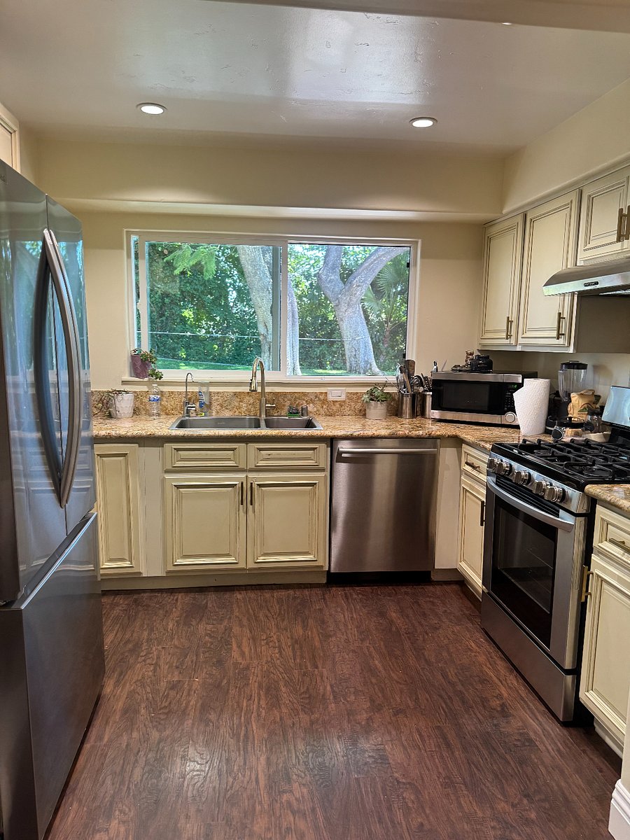 Furnished Finder property 885308_1 photo 8