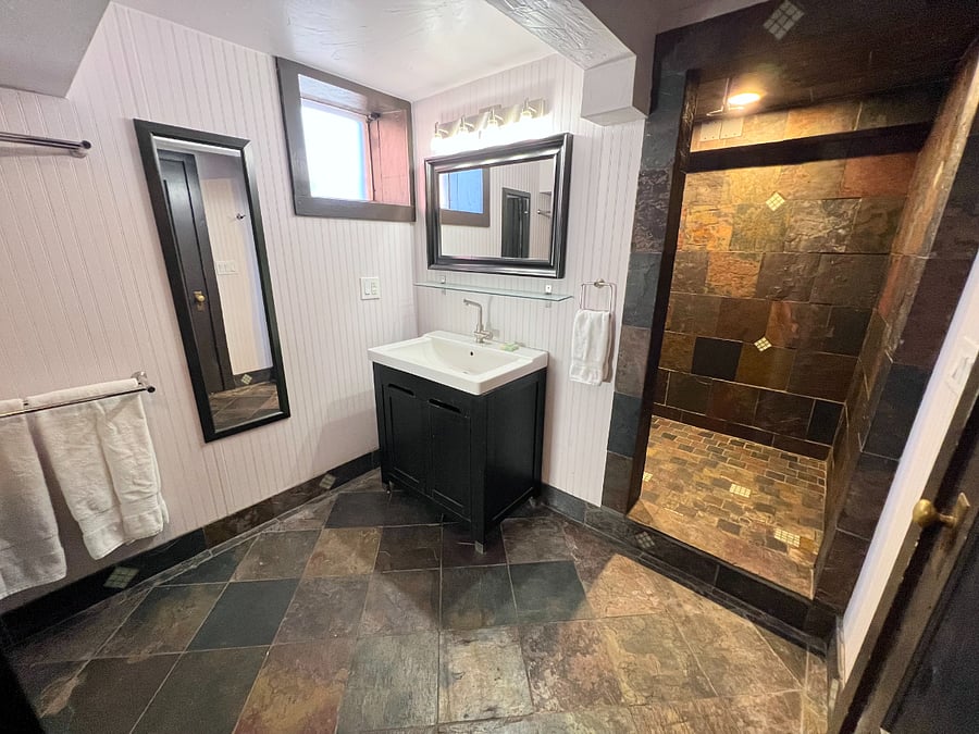 Furnished Finder property 885313_1 photo 28
