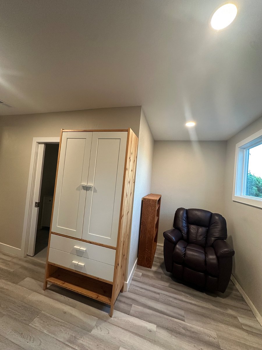Furnished Finder property 885317_1 photo 8