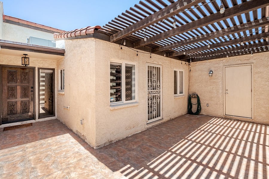Furnished Finder property 885338_1 photo 28