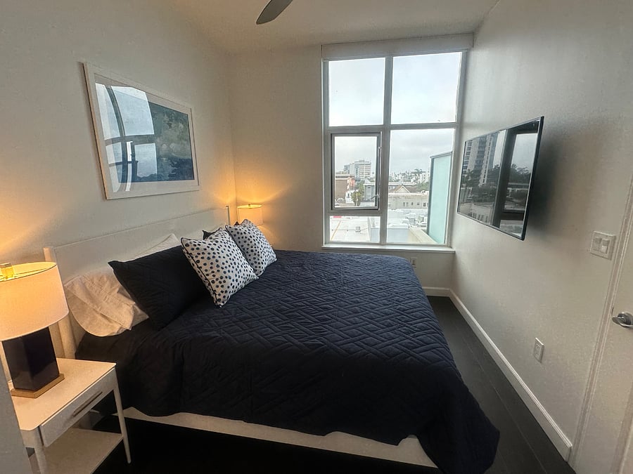 Furnished Finder property 885351_1 photo 15