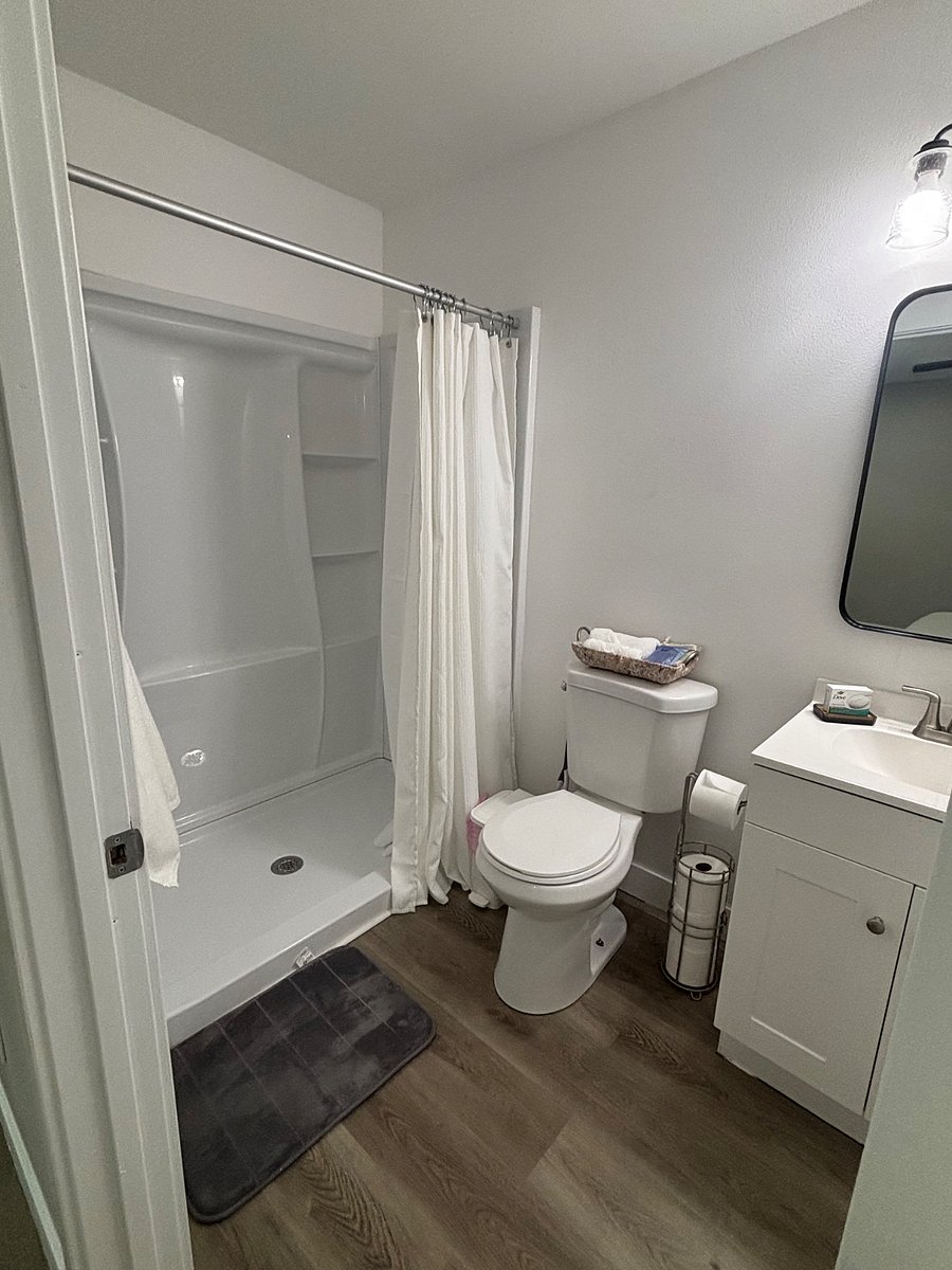 Furnished Finder property 885359_1 photo 3