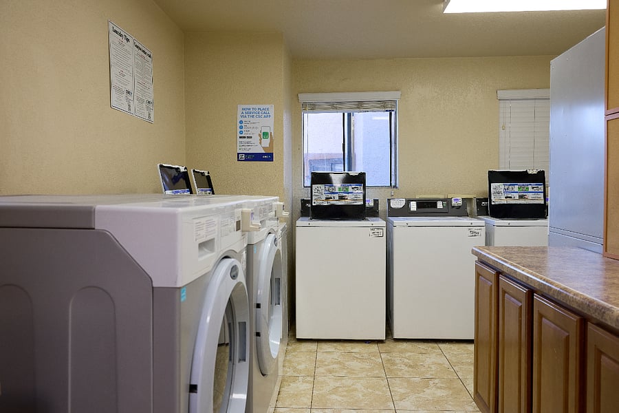 Furnished Finder property 885381_1 photo 18