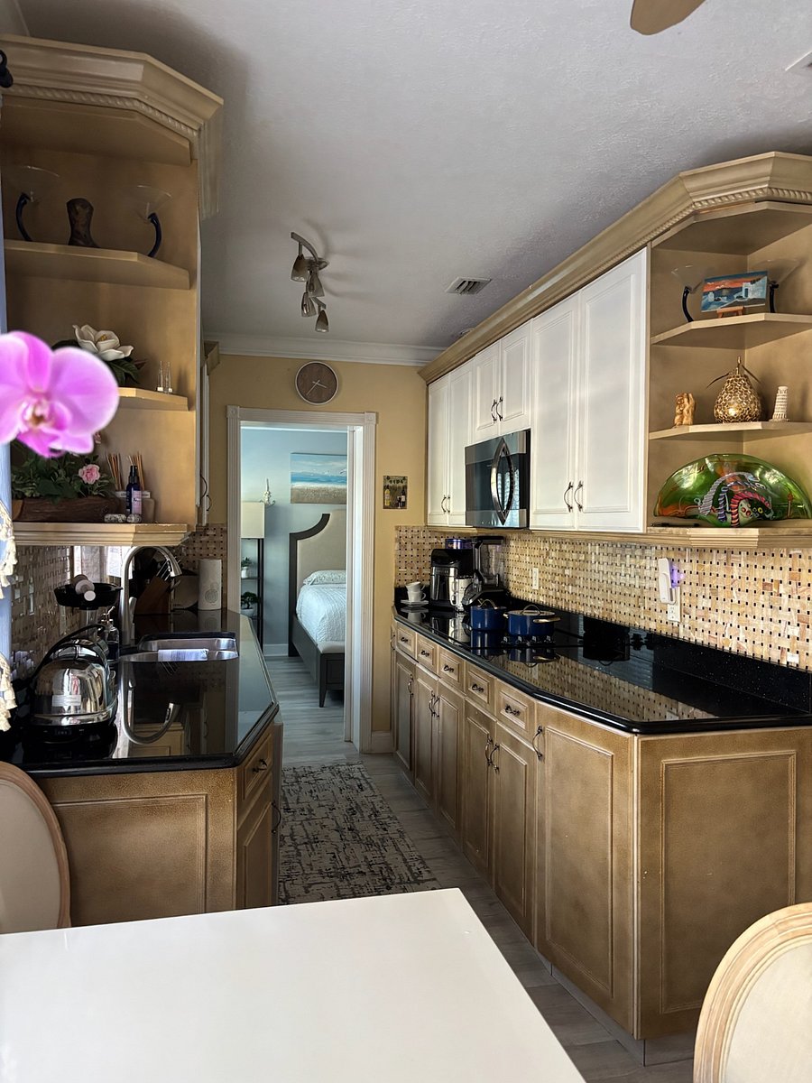 Furnished Finder property 885385_1 photo 3