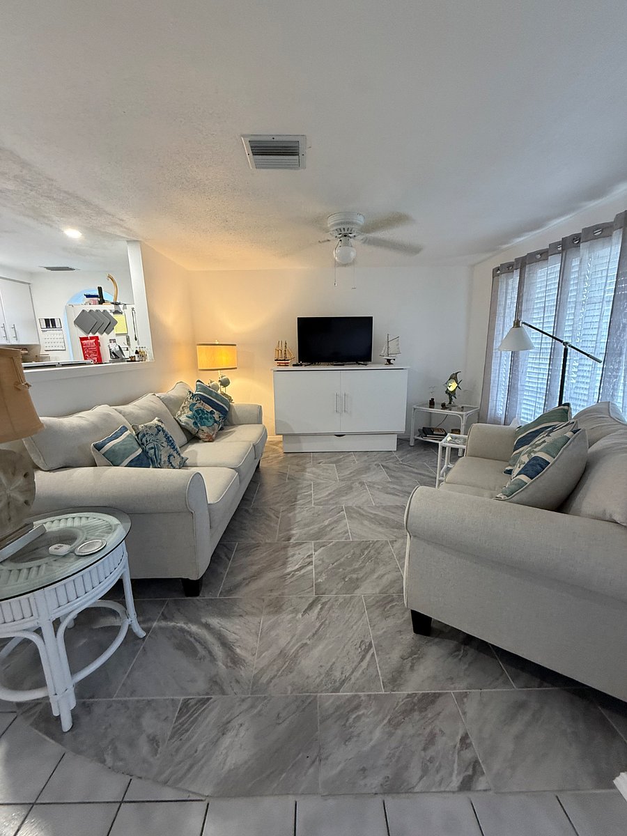 Furnished Finder property 885394_2 photo 4