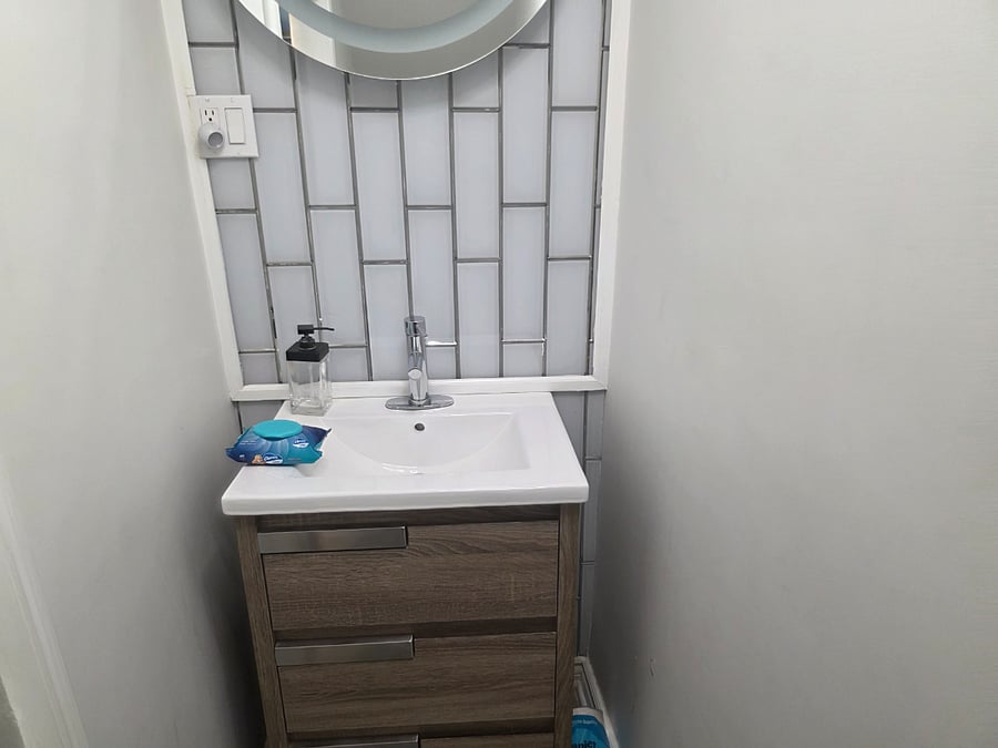 Furnished Finder property 885396_1 photo 7