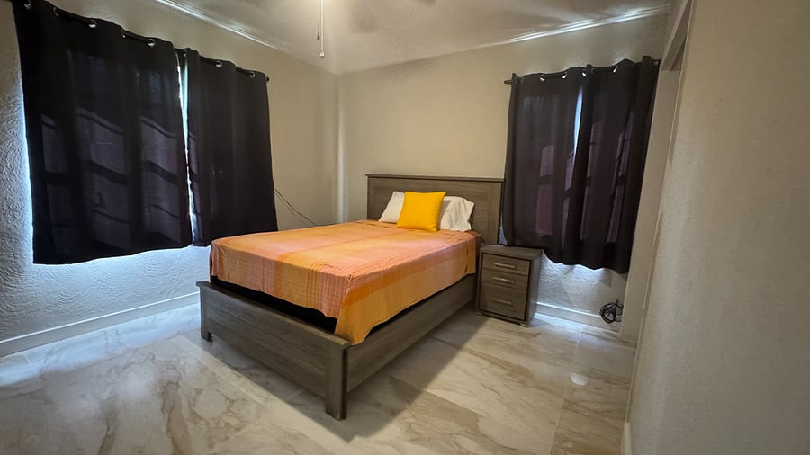 Furnished Finder property 885429_1 photo 17