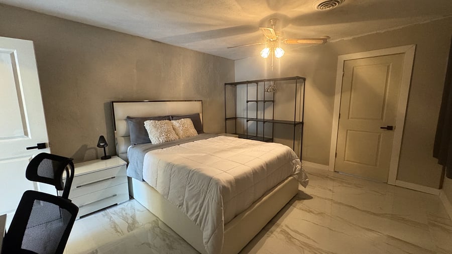 Furnished Finder property 885429_1 photo 12