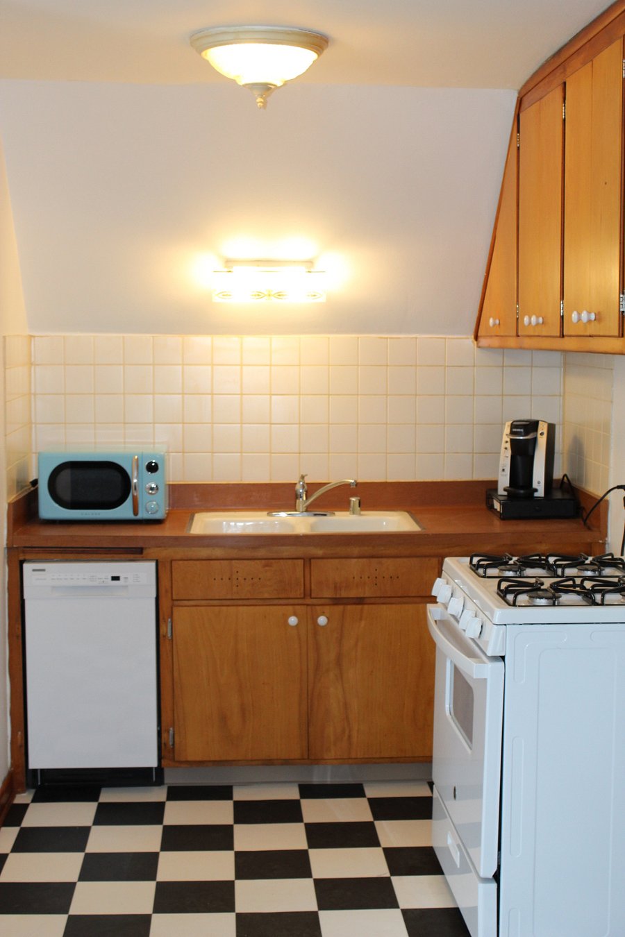 Furnished Finder property 885434_1 photo 4