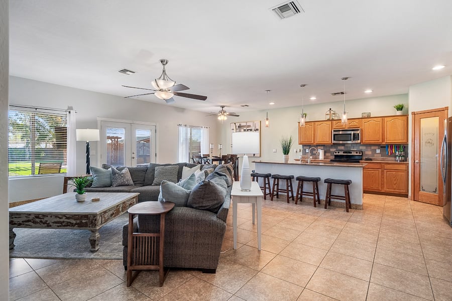 Furnished Finder property 885436_1 photo 17