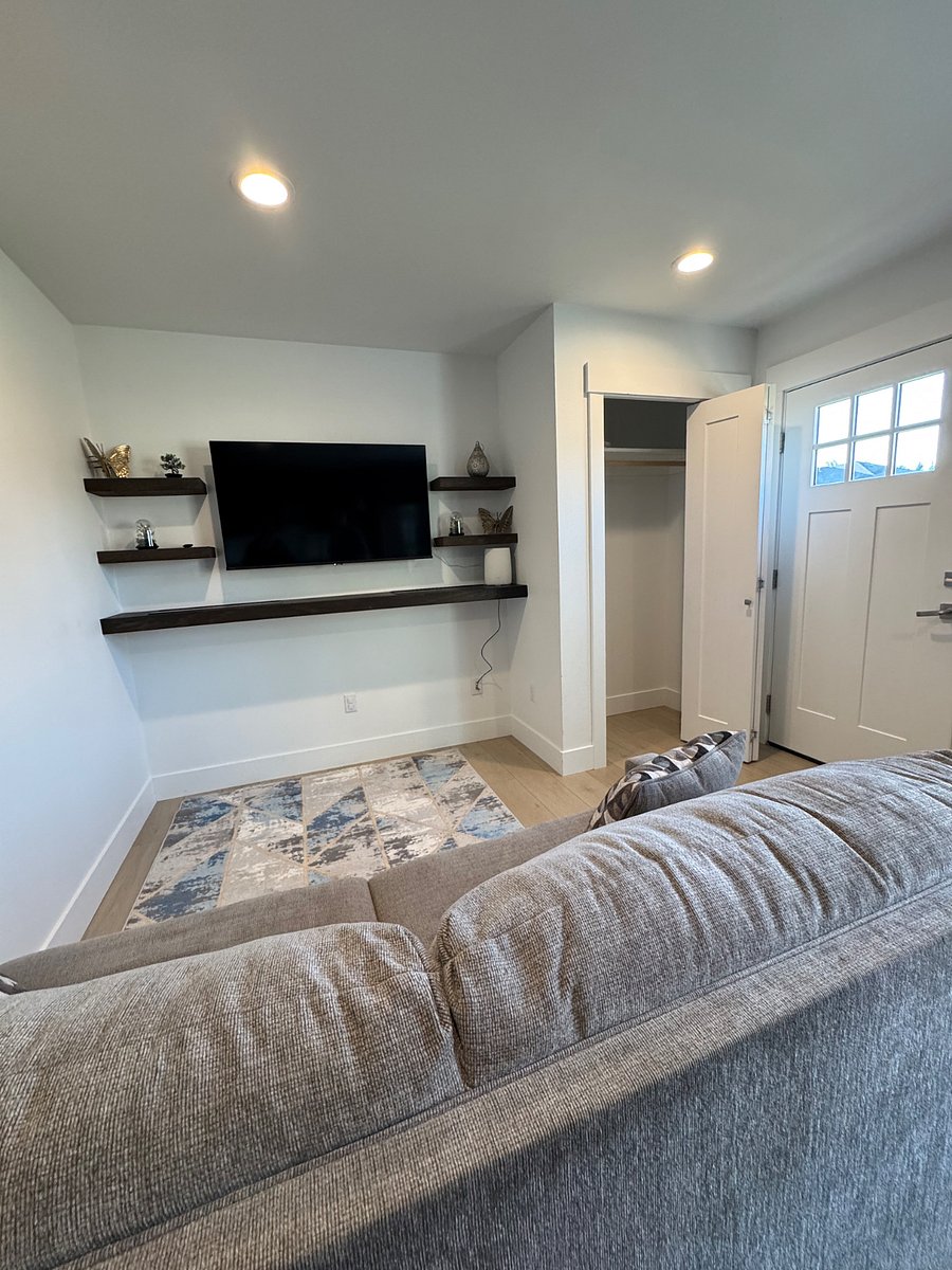 Furnished Finder property 885457_1 photo 7