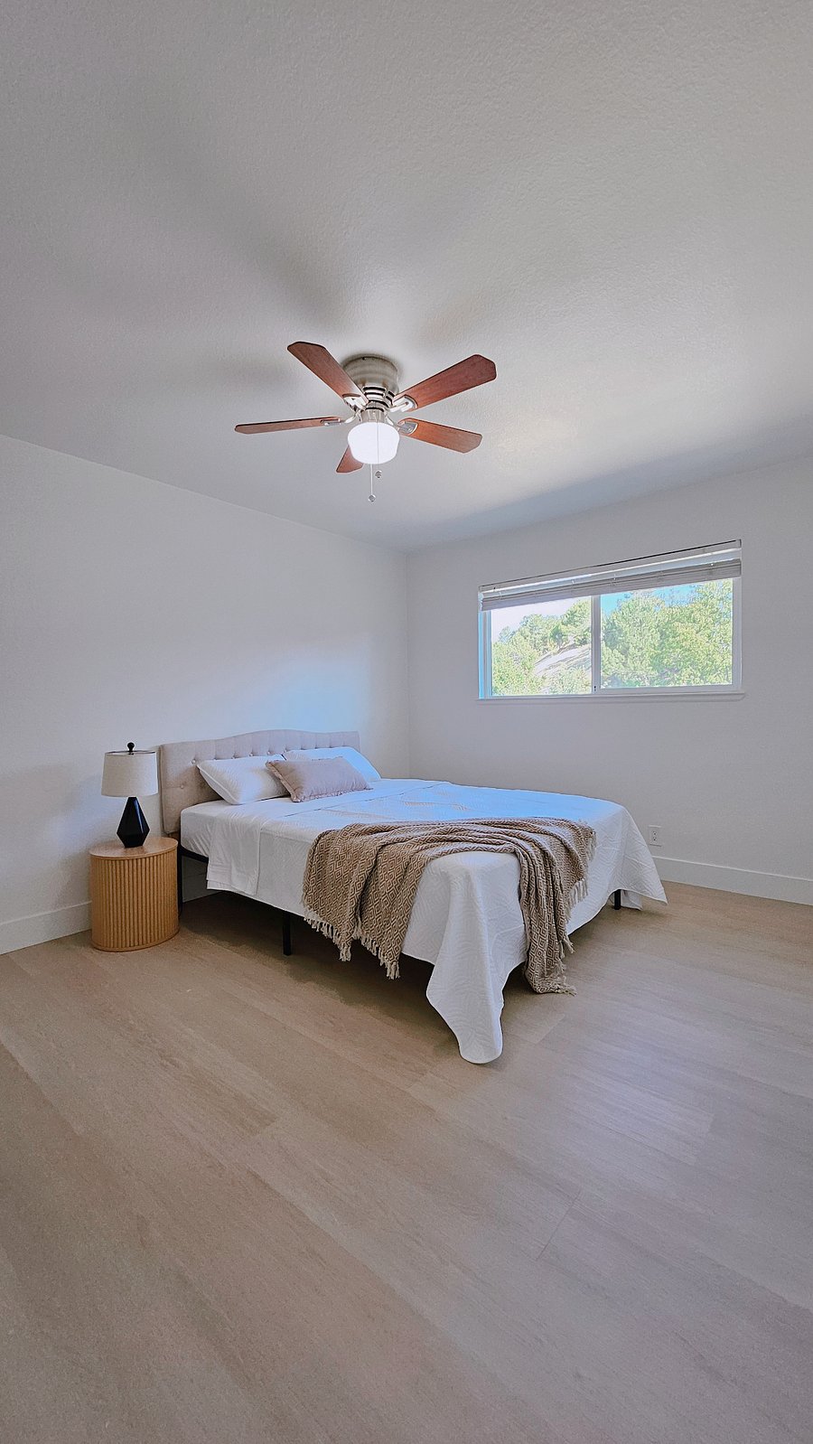 Furnished Finder property 885458_1 photo 23