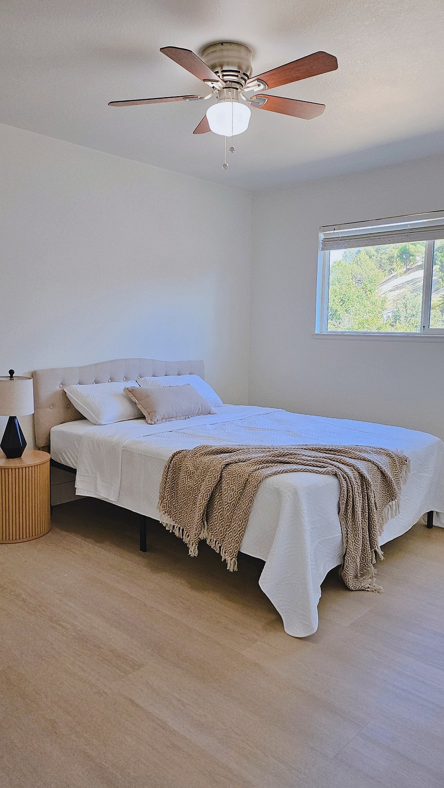 Furnished Finder property 885458_1 photo 24