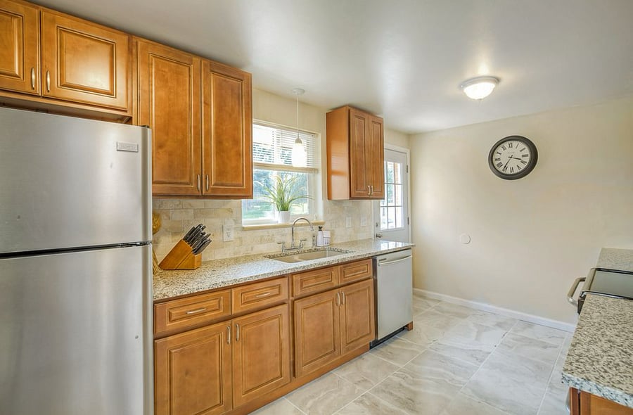 Furnished Finder property 885459_1 photo 4