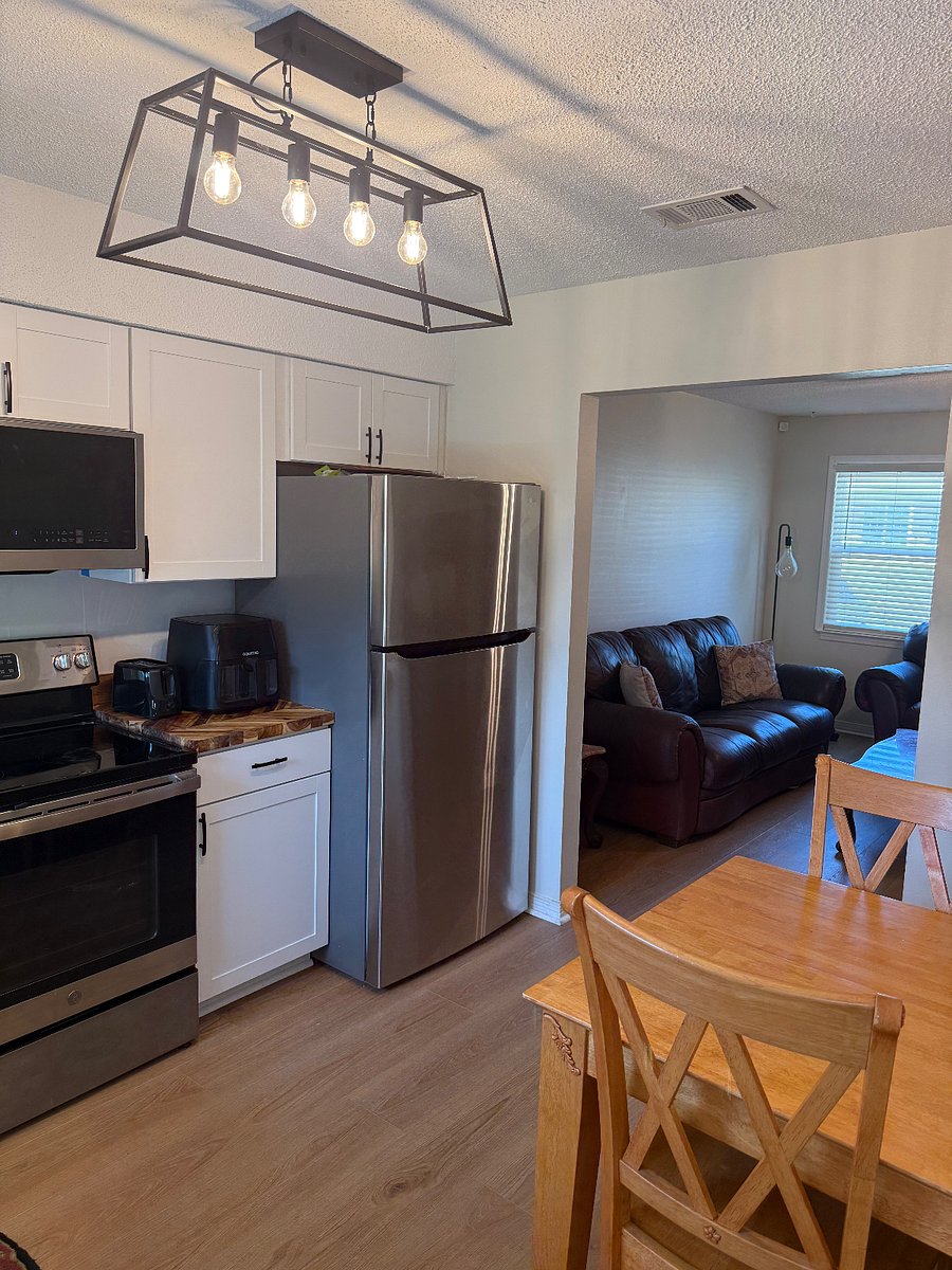 Furnished Finder property 885460_1 photo 5