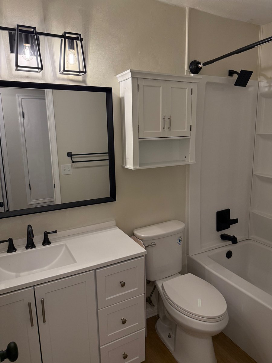 Furnished Finder property 885460_1 photo 10