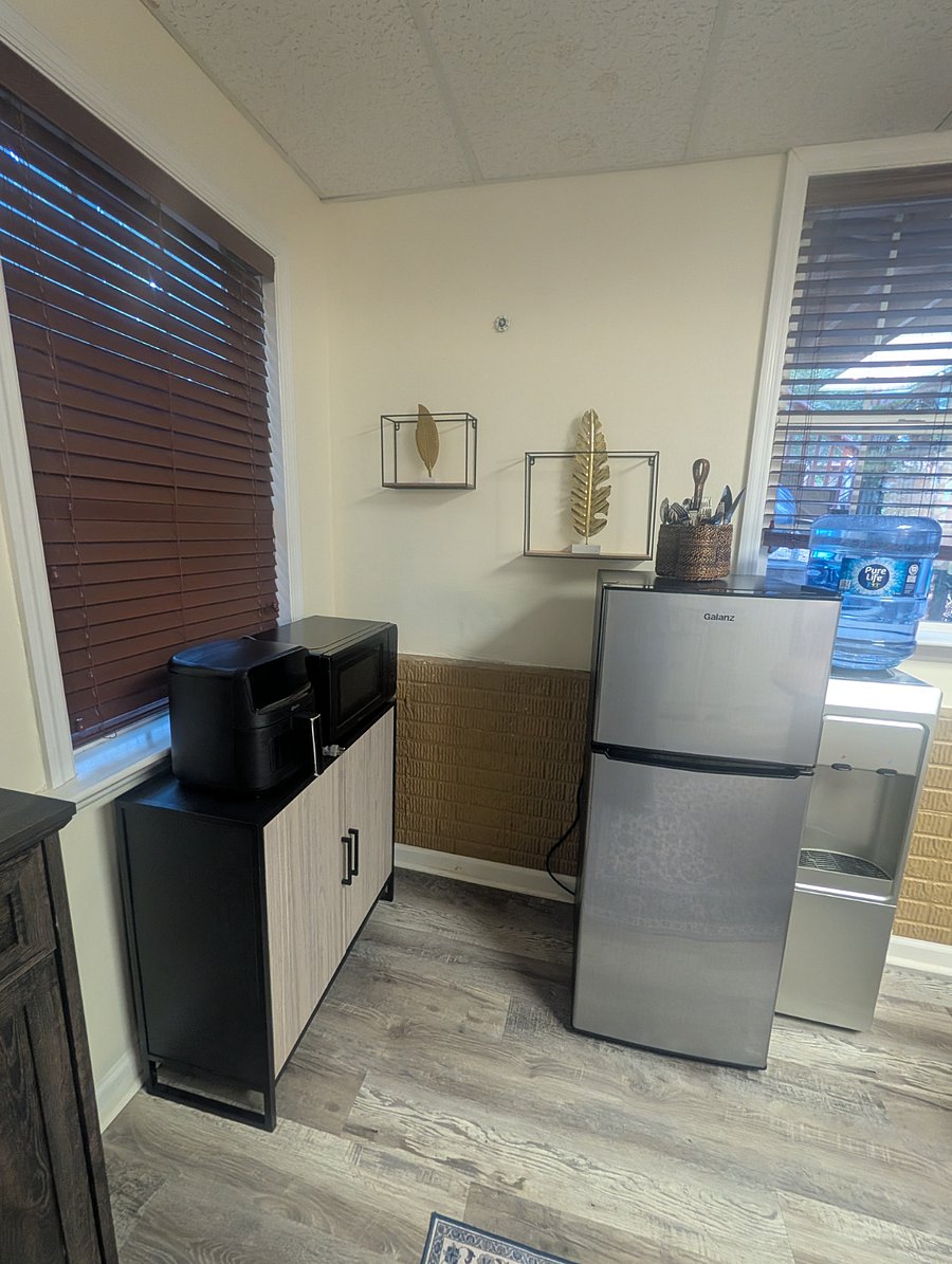 Furnished Finder property 885468_1 photo 6