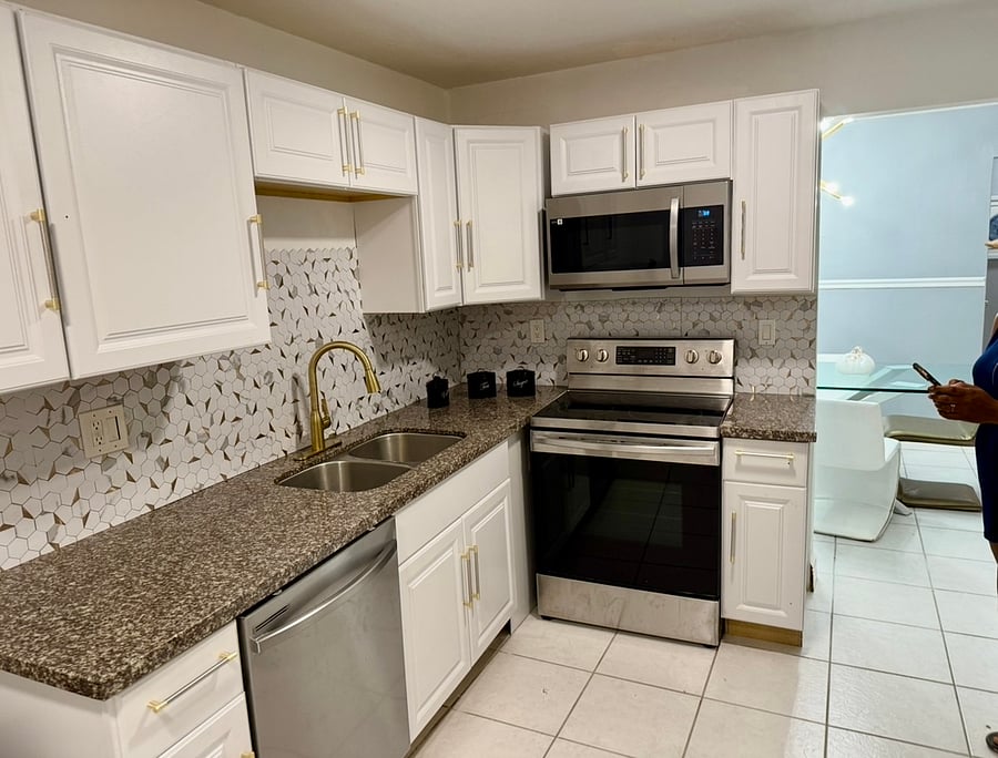 Furnished Finder property 885485_1 photo 24