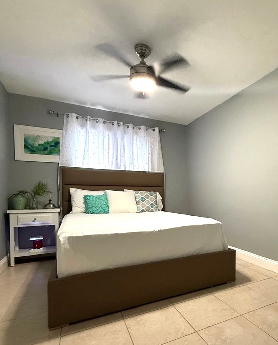 Furnished Finder property 885485_1 photo 4