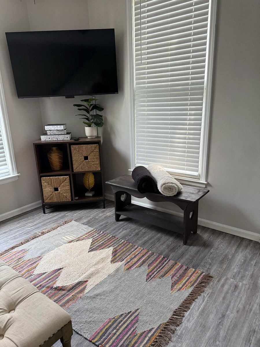 Furnished Finder property 885489_1 photo 3