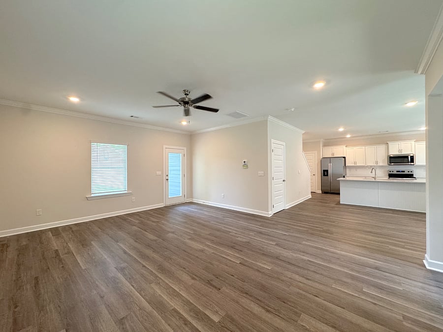 Furnished Finder property 885490_1 photo 3