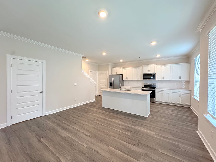 Furnished Finder property 885490_1 photo 5