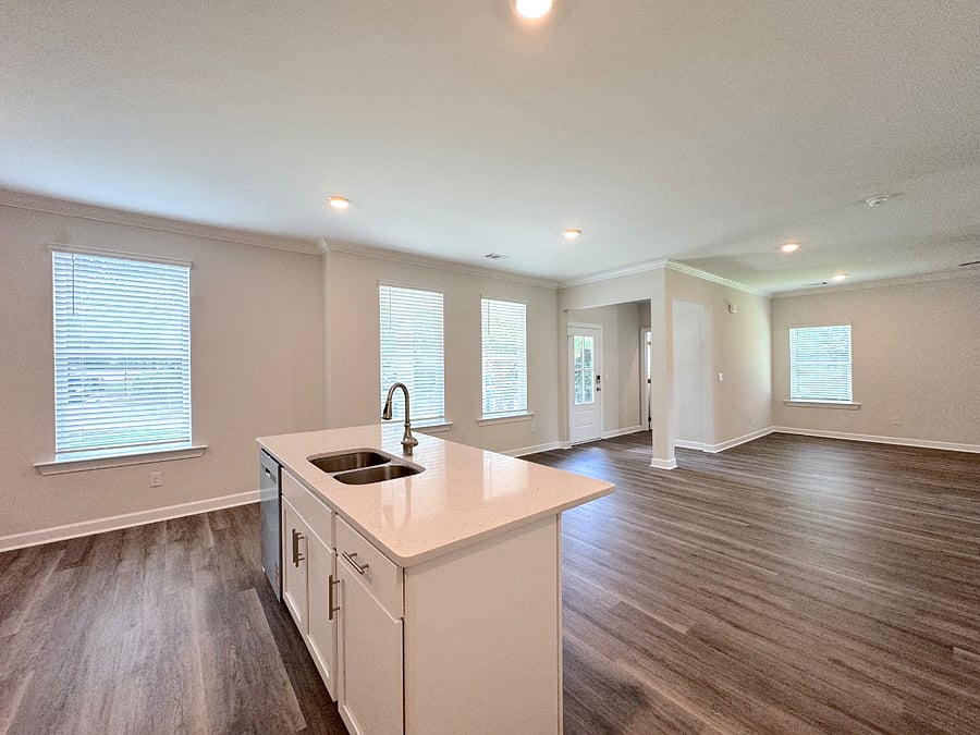 Furnished Finder property 885490_1 photo 18