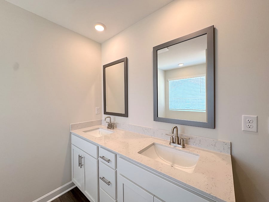 Furnished Finder property 885490_1 photo 38