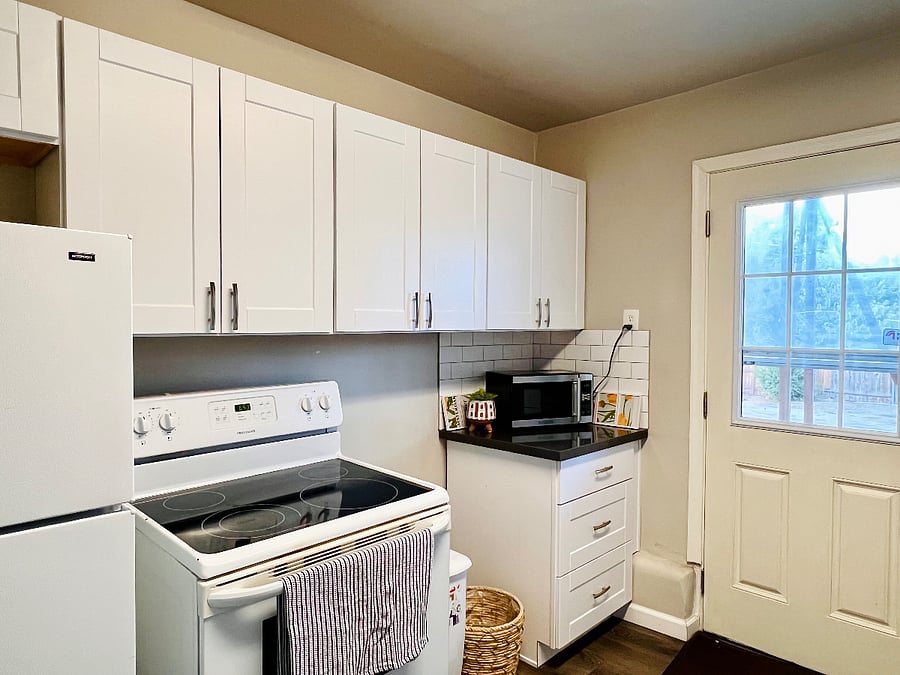 Furnished Finder property 885507_1 photo 6