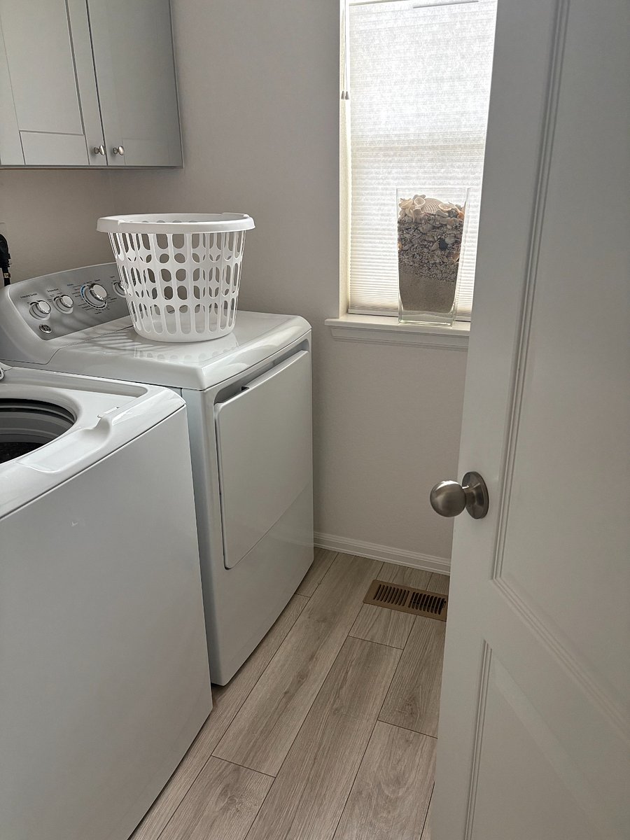 Furnished Finder property 885508_1 photo 9