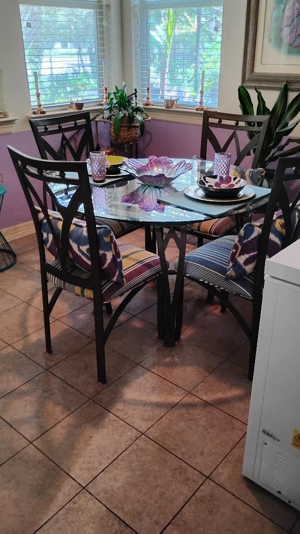 Furnished Finder property 885532_1 photo 9