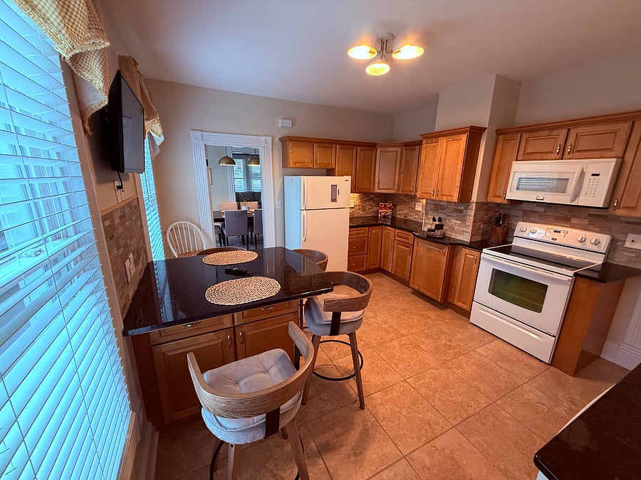 Furnished Finder property 885543_1 photo 6