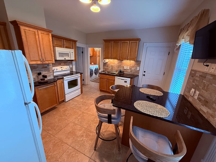 Furnished Finder property 885543_1 photo 7