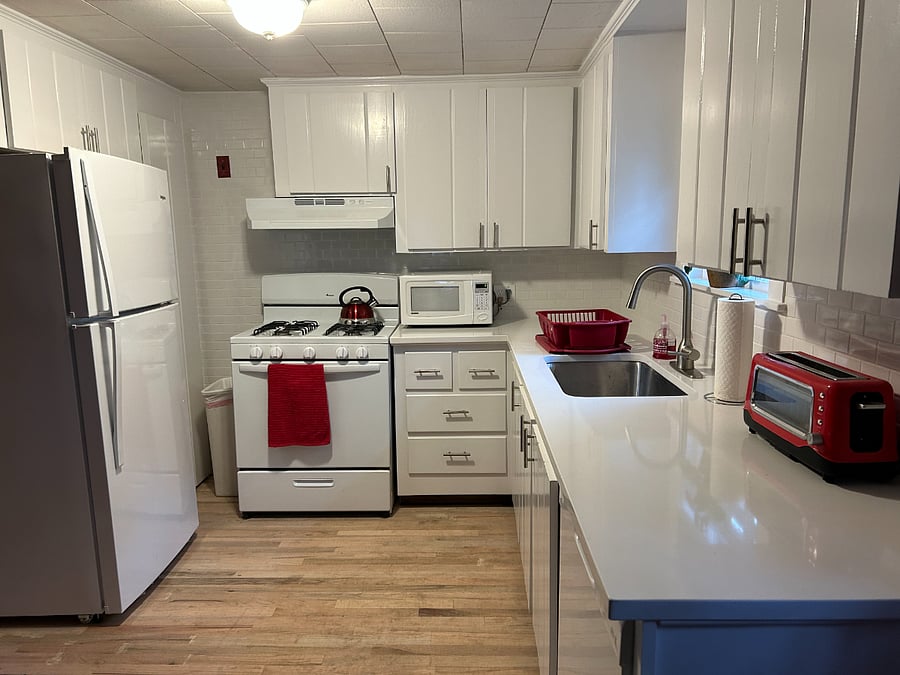 Furnished Finder property 885558_1 photo 3